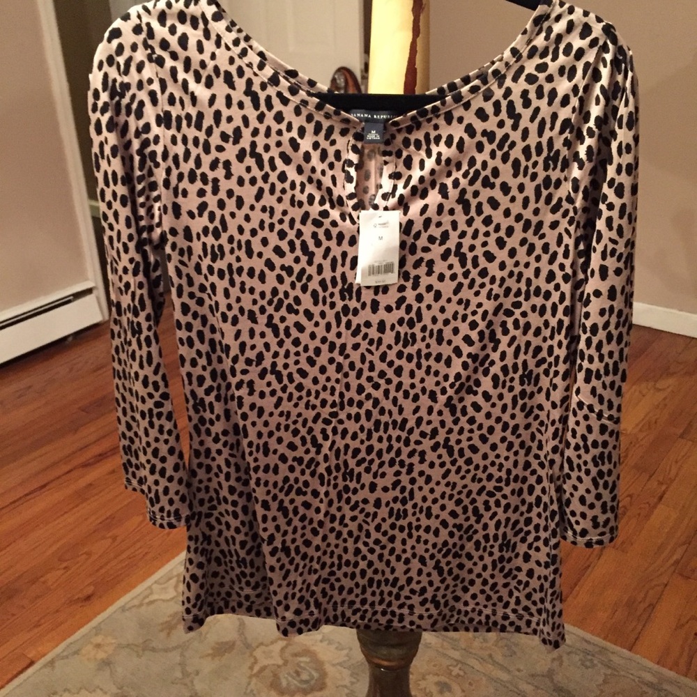 Banana republic leopard design top